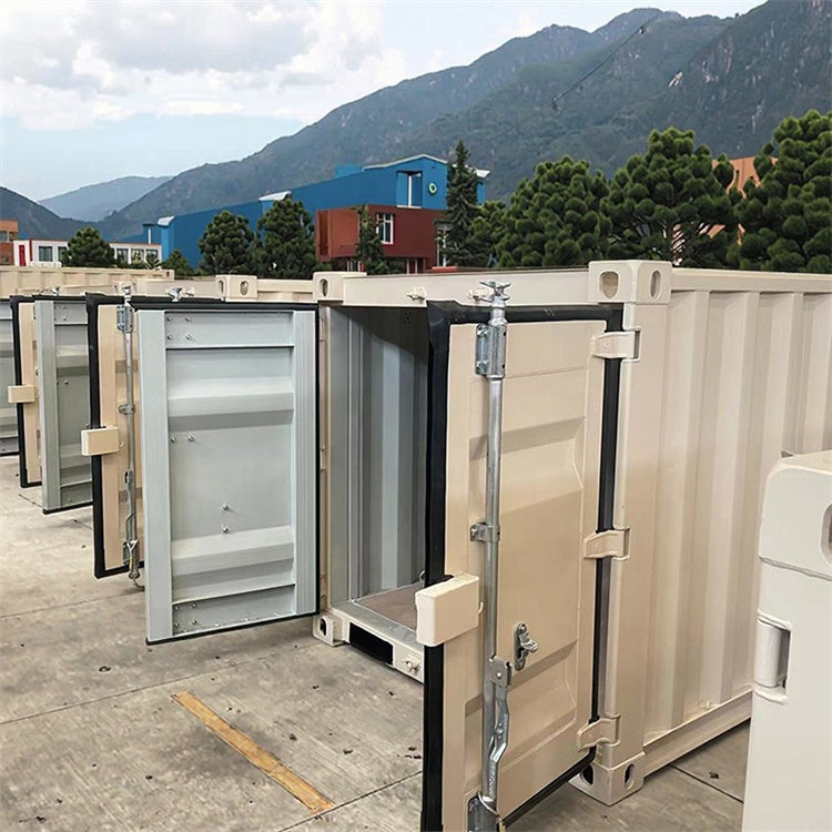 10 ft (3 m) Shipping Container