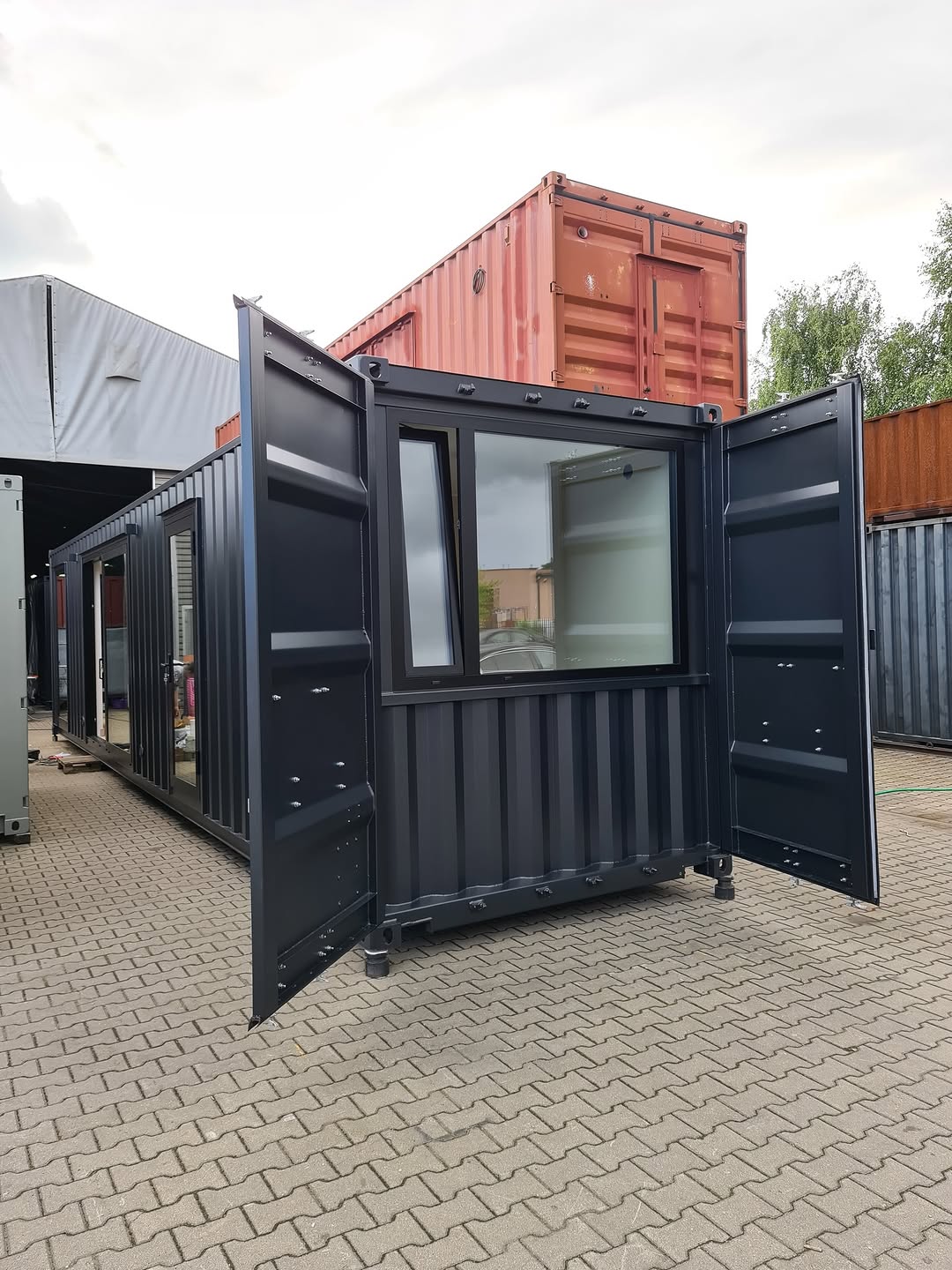 12m Luxury Container Premium Home